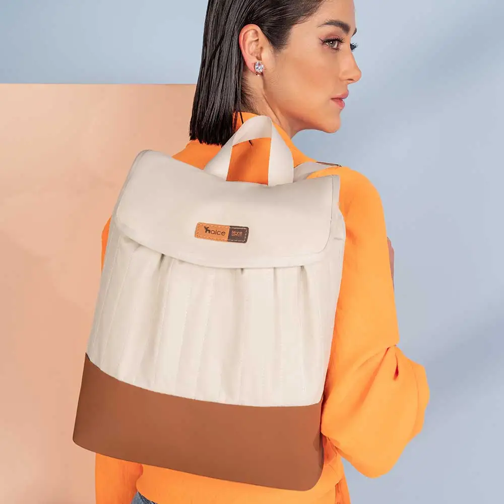 Mochila Maternidade Coleção Cores - Creme e Caramelo - Miniatura 6
