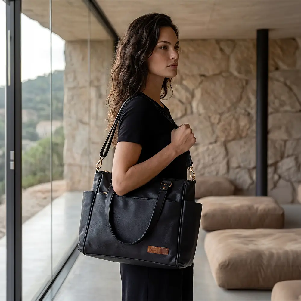 Bolsa Mochila Maternidade 2 em 1 Corah Preta - Miniatura 12