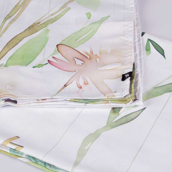 cenario-lencol-mesversario-floral-usealce