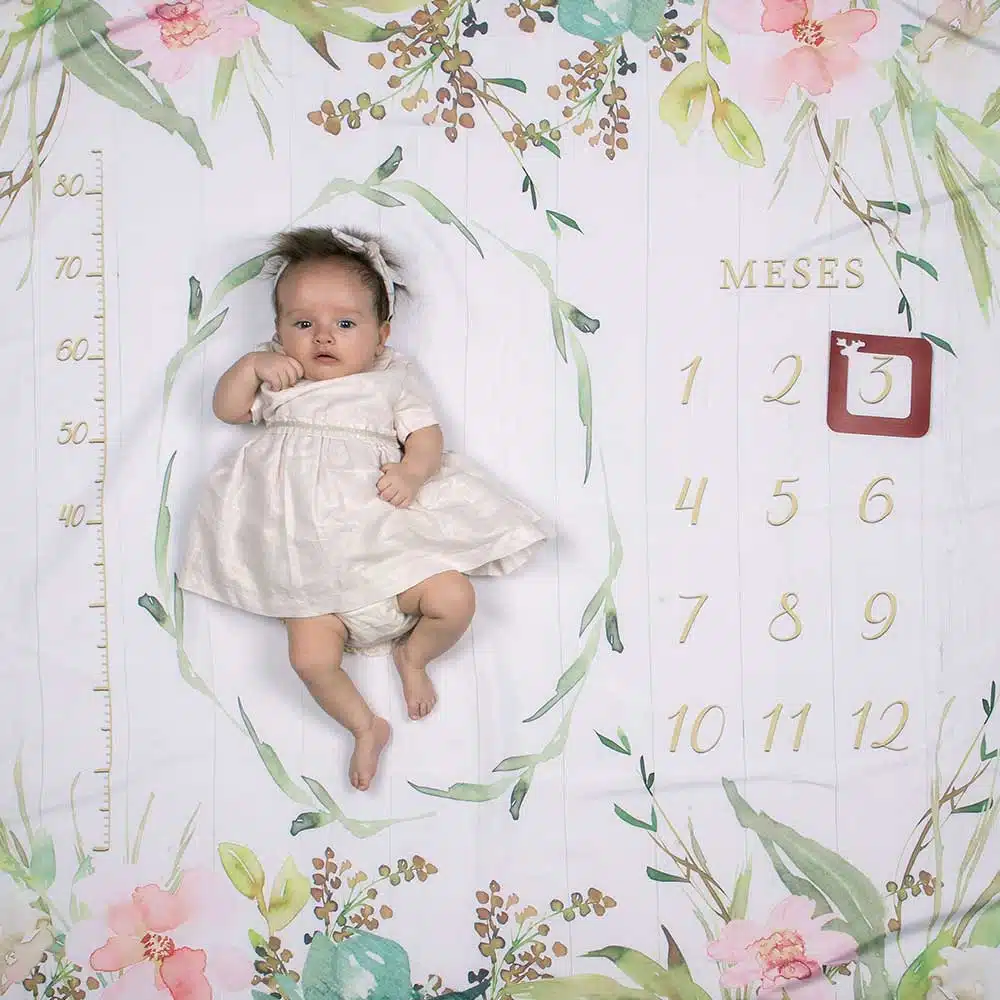 Cenário Mesversário Floral cenario lencol mesversario floral usealce