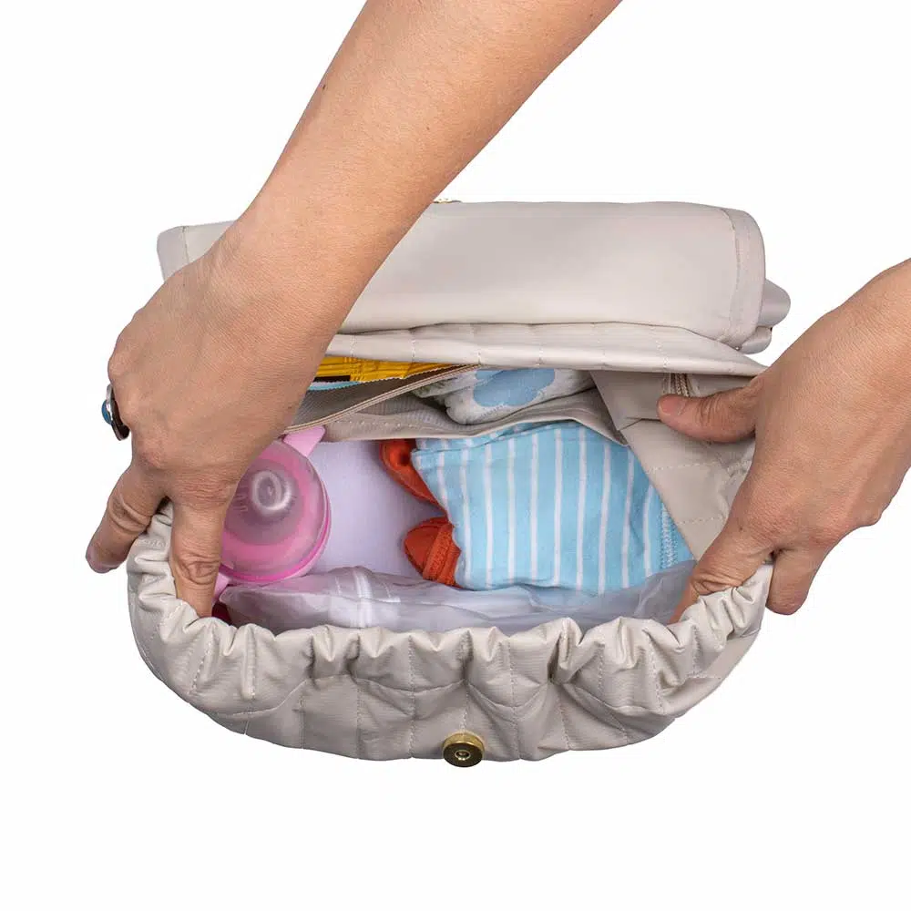 Kit Bolsa Mala e Mochila Maternidade Coleção Cores - Creme e Laranja - Imagem 14