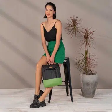 Mochila Maternidade Coleção Cores - Preto e Verde