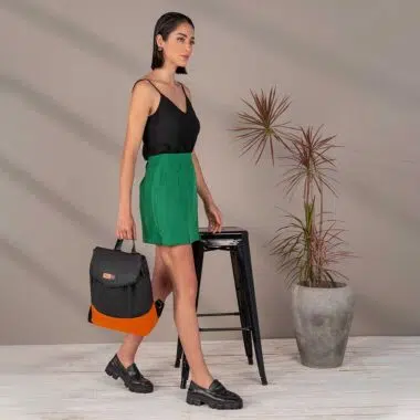 Mochila Maternidade Coleção Cores - Preto e Laranja