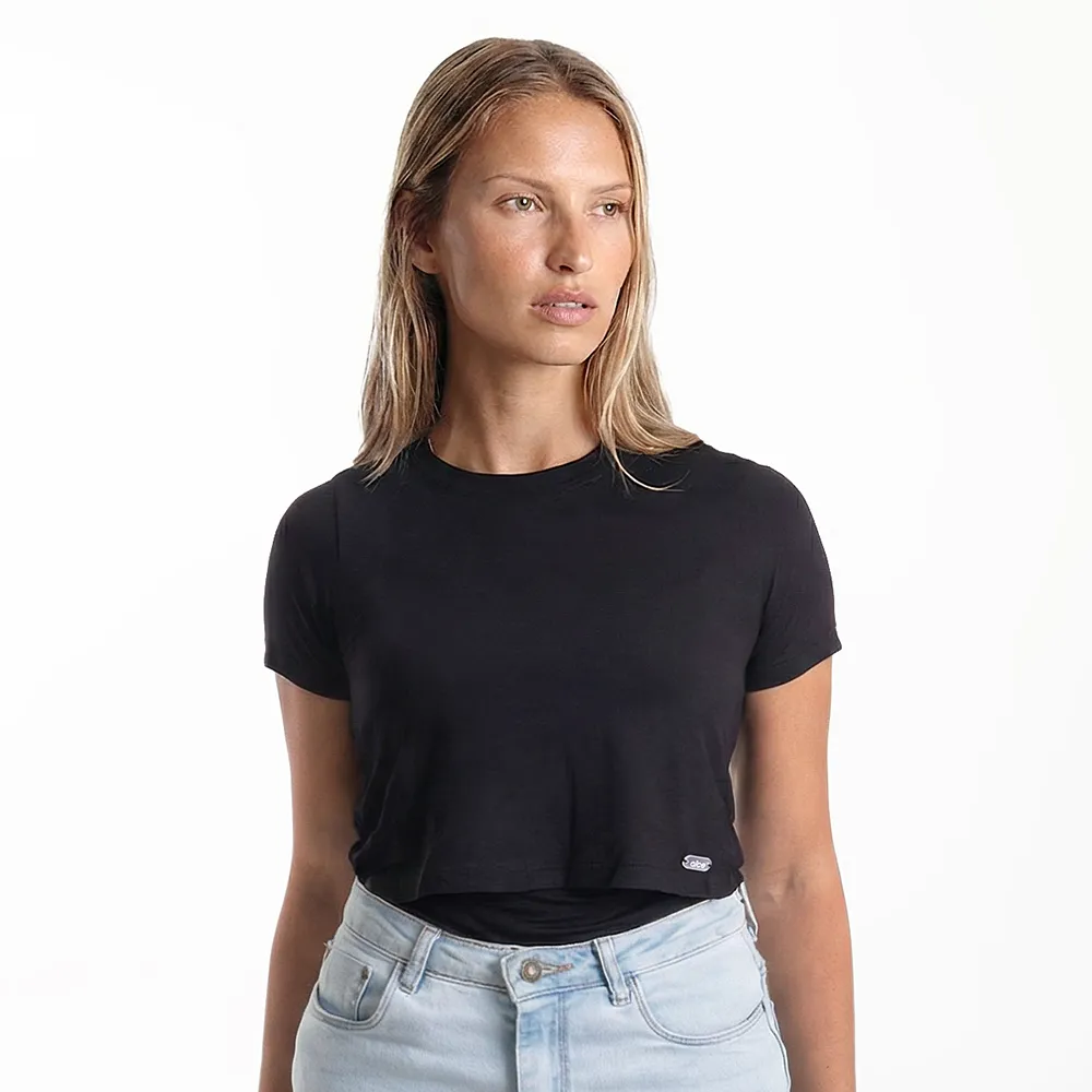 T-shirt Essencial Amamentação Preta Use Alce. Blusinha para gestante e maternidade