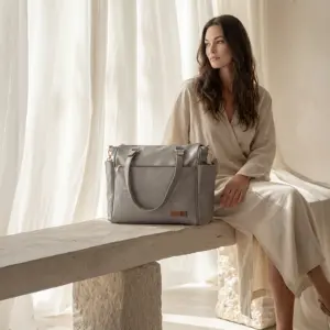 Bolsa Mochila Maternidade 2 em 1 Corah Cinza